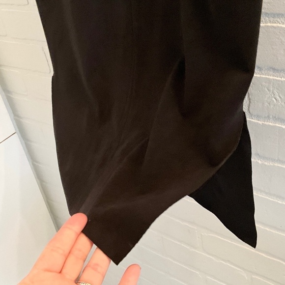 Aritzia Wilfred Free Skirt Lis Vegan Faux Suede Column Side slits Black Size 0 - Picture 4 of 10